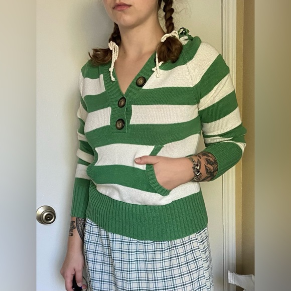 Green and white striped Aeropostale button up hoodie - Picture 4 of 5